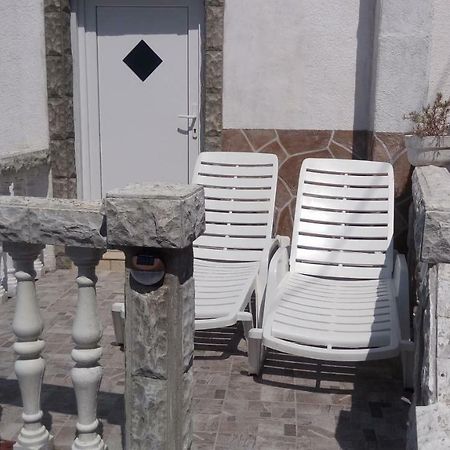 Apartmani Mira Senj  Exterior foto