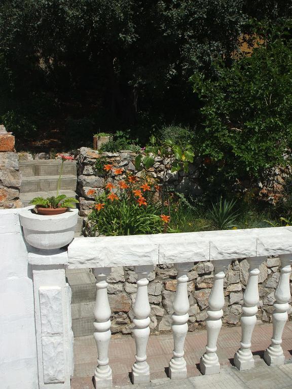Apartmani Mira Senj  Exterior foto