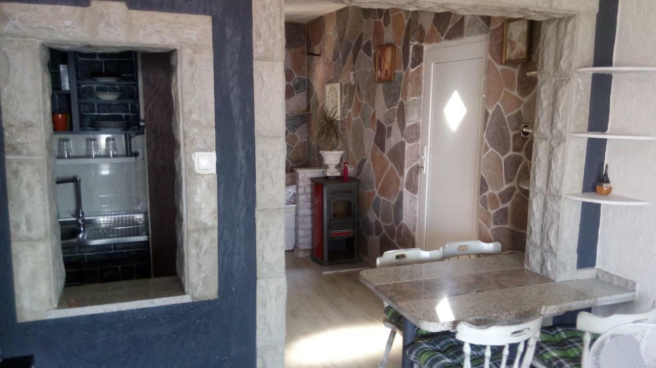 Apartmani Mira Senj  Exterior foto